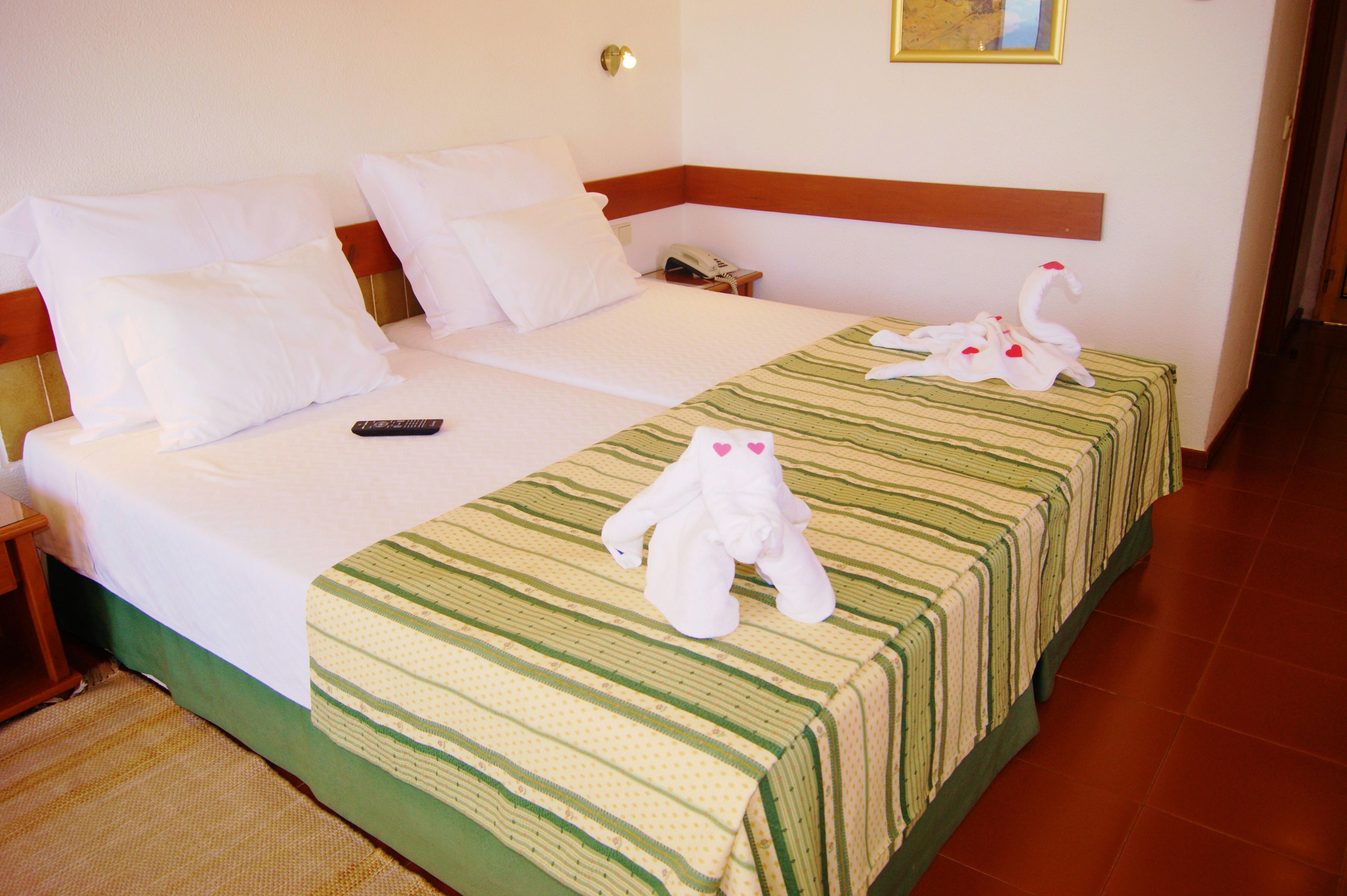 Hotel Baia Cristal Beach & Spa Resort Carvoeiro  Exterior photo