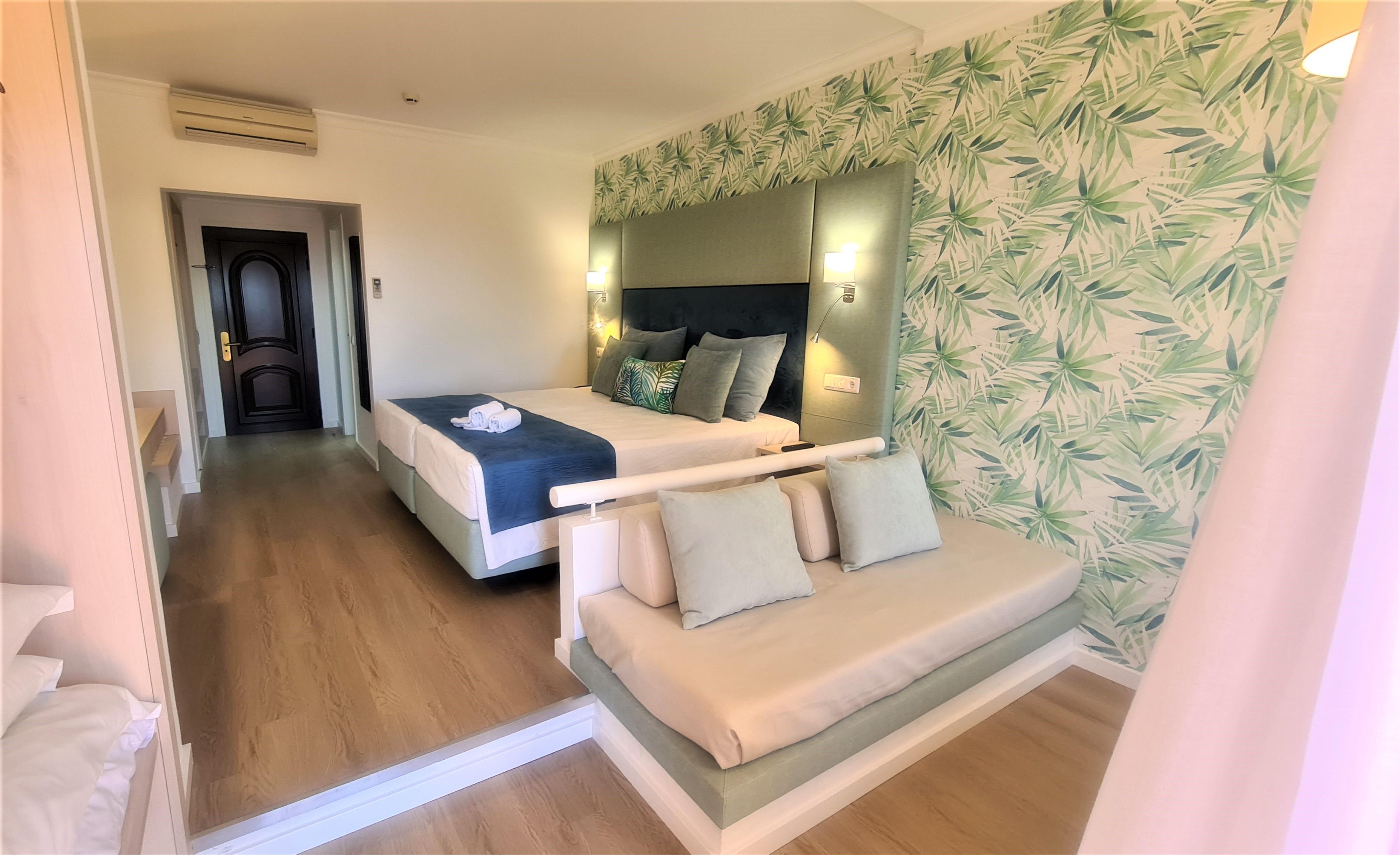 Hotel Baia Cristal Beach & Spa Resort Carvoeiro  Exterior photo