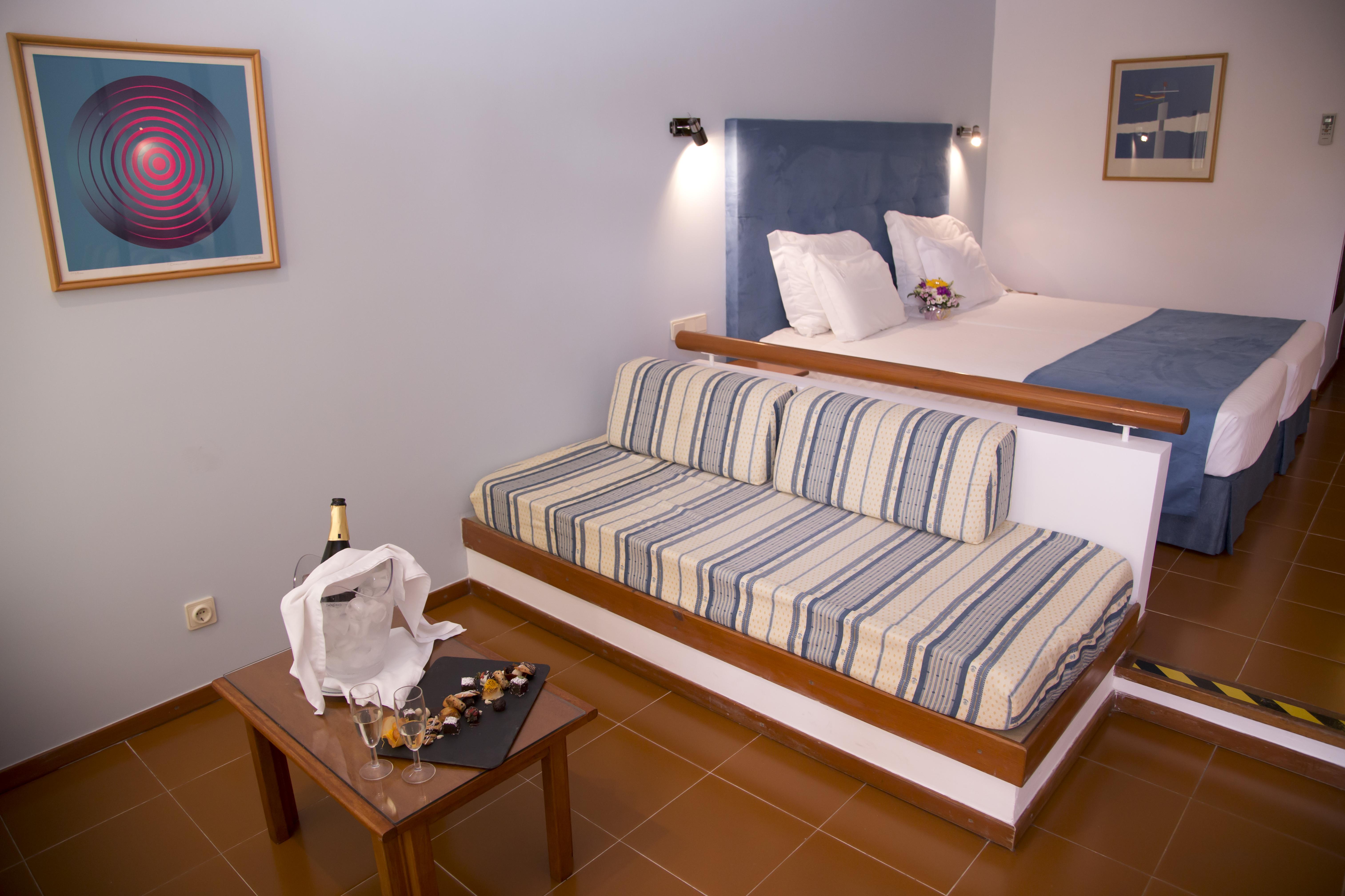 Hotel Baia Cristal Beach & Spa Resort Carvoeiro  Exterior photo